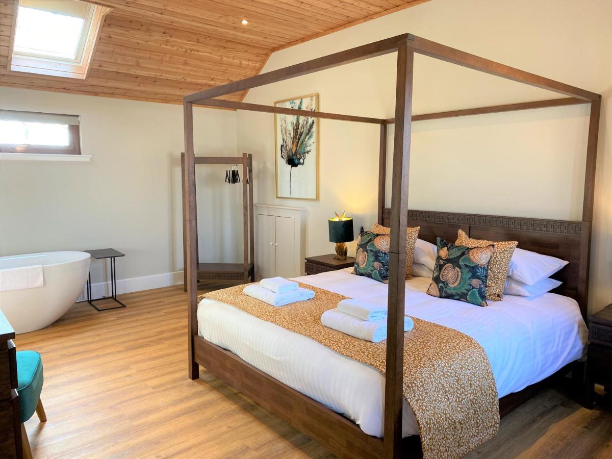 Forgandenny Partridge Lodge With Hot Tub מראה חיצוני תמונה