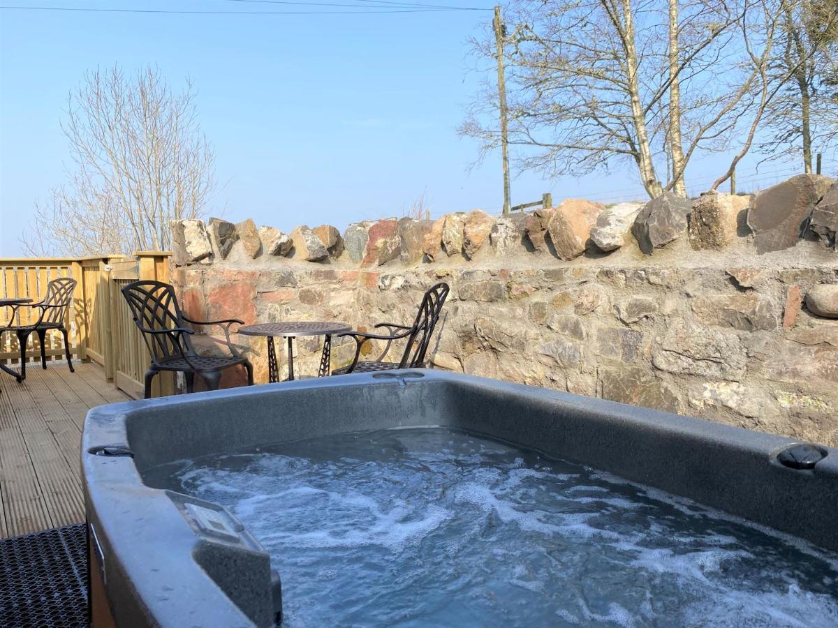 Forgandenny Partridge Lodge With Hot Tub מראה חיצוני תמונה