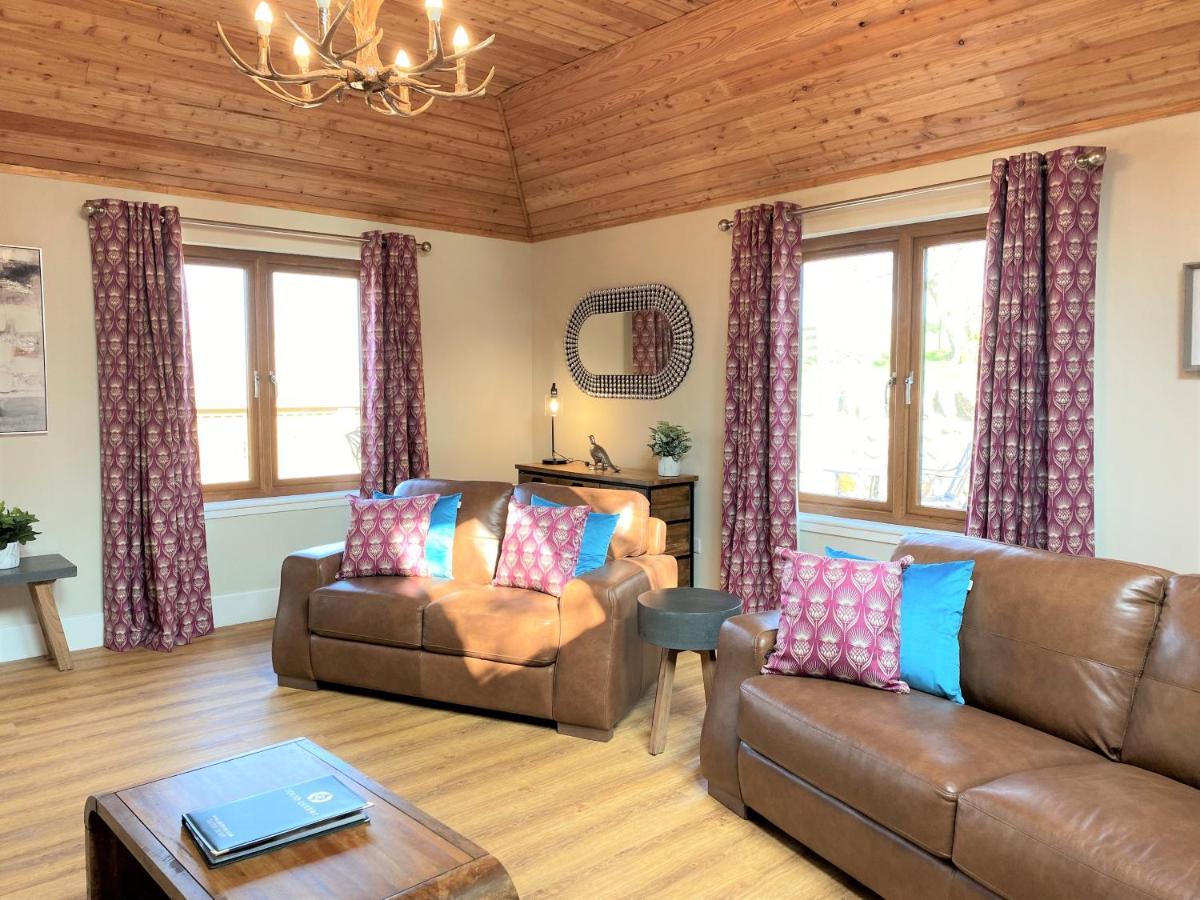Forgandenny Partridge Lodge With Hot Tub מראה חיצוני תמונה